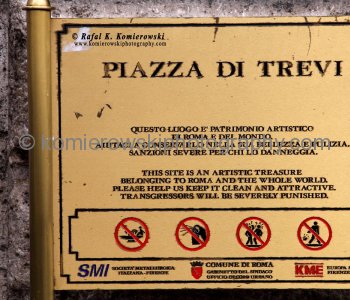 Fontana di Trevi, Rome...