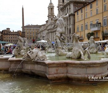 Piazza Navona,   Fontana dell Nettuno  a.k.a.  Calderari Rome 1576 by Giacomo della Porta, Rome