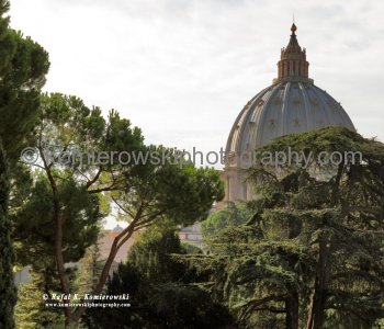 St. Peters Basilica viewed from the Vatican Gardens. Stato della Città del Vaticano