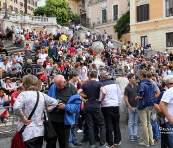 Crowds at  Piazza di Spagna,  Rome