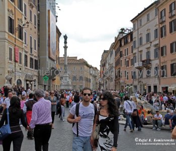 Crowds at  Piazza di Spagna,  Rome