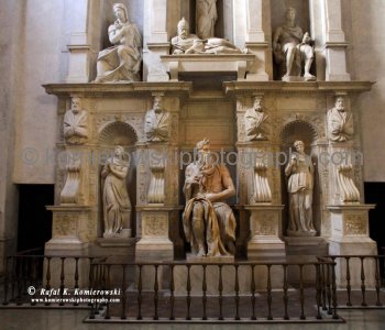 Mosè di Michelangelo  Basilica di San Pietro in Vincoli,   Rome