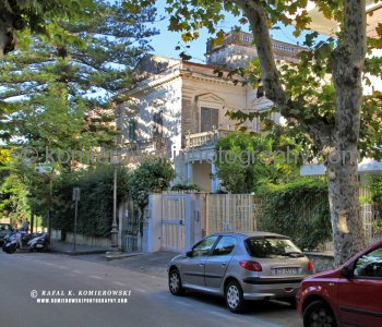 Sorrento -street scene near  Majestic Palace  Hotel on Via Crawford 40