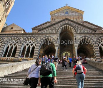 AMALFI. Built in the early 1200s, the cathedral features a dramatic location atop a steep flight of stairs, an Arab-influenced exterior, and the relics of St. Andrew the Apostle in its crypt