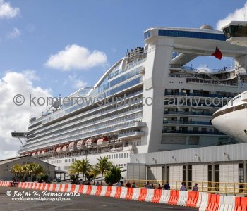 Grand Princess and Princess Island in Oranjestad, Aruba...next port of call: St. George, Grenada....distance 499 nautical miles