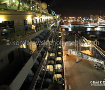 Grand Princess in Port Everglades, Monday, March  14, 2011 at 6:27 am