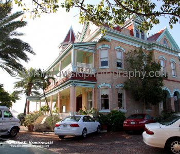 Casa Cayo Hueso...the Southernmost House in the continental USA, is a perfect example of shotgun architecture with a front porch and back deck. Located right in the heart of Old Town.