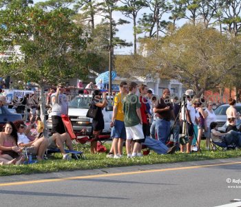 24 February, 2011 at  16:29 Eastern in Titusville. The crowd waiting for the launch