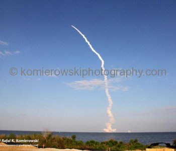 24 February, 2011 at 16:54  Eastern launch from the Kennedy Space Center (KSC)...The smoke trail from the solid rocket boosters around 60 seconds after liftoff