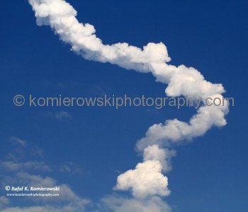 While the Discovery fires away from Cape Canaveral, it leaves a smoke trail ....Observed on 24 February, 2011 at 16:56  Eastern in Titusville.
