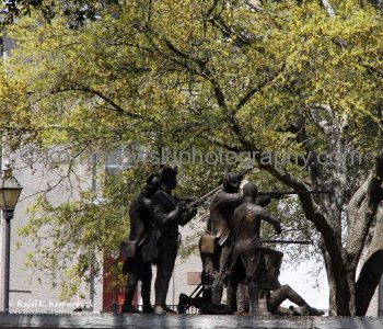 Historic Savannah...spectacular Garden City...