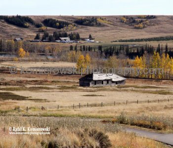 Bow River  and valley seen from  Glenbow Trail (bicycle path),  Glenbow Ranch Provincial Park