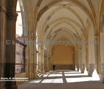 Built from 1226 to 1493, the long process is reflected in Toledo Cathedral s variety of styles