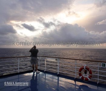 Tuesday, November 8 , 2011 – Day 12, SUNRISE, Atlantic Ocean, 26^ 03’ 34” N,  63^52’ 54” West   -  at   16:55  speed 35.32km/h, wind left front 56.9 km/h, temp. +25.3C, humidity 79%