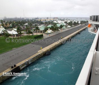 November 9 , 2011 – Day 13, arriving to Freeport, Grand Bahamas,