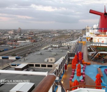 Sunday, November 13, 2011  Day 17, arrived to Galveston, Texas, USA at 5:05 am, 29^ 18’ 32” N,  94^47’ 50” West