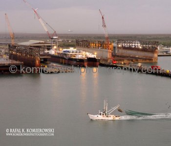 Sunday, November 13, 2011  Day 17, arrived to Galveston, Texas, USA at 5:05 am, 29^ 18’ 32” N,  94^47’ 50” West