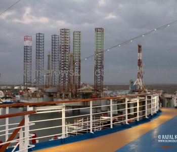 Sunday, November 13, 2011  Day 17, arrived to Galveston, Texas, USA at 5:05 am, 29^ 18’ 32” N,  94^47’ 50” West
