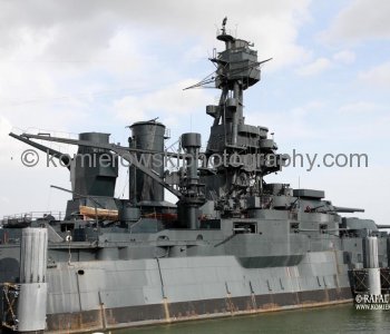 USS Texas,  armor:  12 INCH SIDE / 3 INCH DECK / 14 INCH TURRET FACES !! ...  was briefly the most powerful battleship in the world