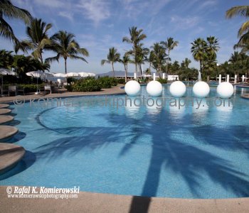 Nuevo Vallarta is home to luxury villas and estates with tropical gardens that line the canals, each with its own private docking pier. MORE PHOTOS TO FOLLOW. UNDER CONSTRUCTION