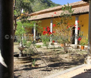 San Sebastián del Oeste was founded as a mining town in 1605 during the Spanish colonial period