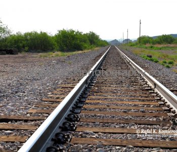 Kent is at the intersection of Interstate Highway 10, U.S. Highway 80, State Highway 118, and Farm Road 2424, on the Missouri Pacific Railroad thirty-six miles east of Van Horn in southeastern Culberson County.