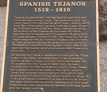 Tejano Monument....a massive 250-ton tribute to Texas early Spanish and Mexican explorers, settlers and their descendants...all Texans and Americans to be proud of!!