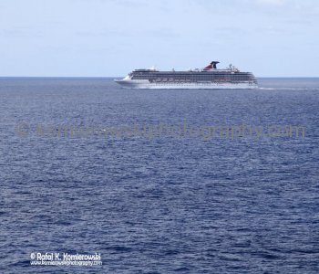 Day 21, MONDAY,  October 22 ,  2012,    MS Oosterdam is cruising to Sydney, Australia, South Pacific,