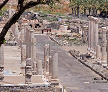 Beit She’an was first settled way back in the Chalcolithic Period - some 5,000 to 6,000 years ago.