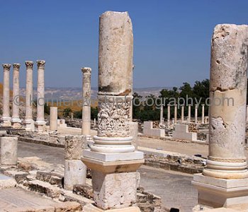 Beit Shean - the ruins of Roman-Byzantine Scythopolis, which tell of its richness and greatness.