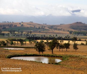 Upper Hunter Valley seen from Denman Road between Denman and Muswellbrook, NSW, Australia