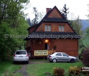 Zakopane...not very often seen scene that a local historic house is under sign For Sale!