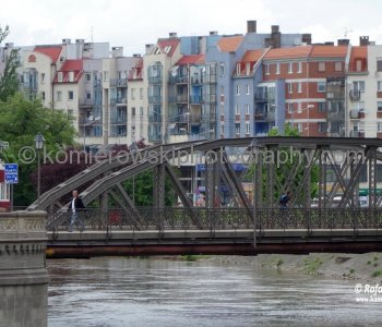 View across Odra river from Ostrow Tumski /Cathedral Island/, Wroclaw, Poland
