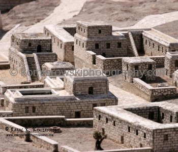 Jerusalem was prosperous and magnificent city of 70,000 people.