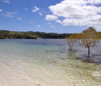 Lake McKenzie is probably the most visited natural site on Fraser Island ...