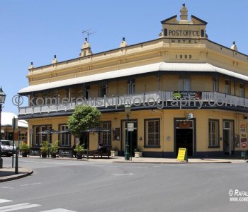 Maryborough...colonial buildings have been lovingly reinvented as pubs, restaurants and museums and art galler