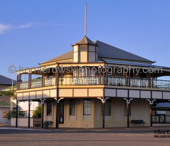 Bowen ...famous Grand View Hotel from the -Australia- movie with Nicole Kidman and Hugh Jackman...