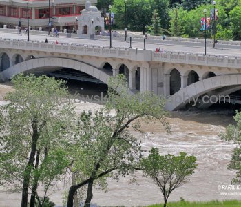 Centre Street Bridge seen from Rotary Park above Samis Rd. NE, Bow River, Calgary Flood (June) 2013, Alberta