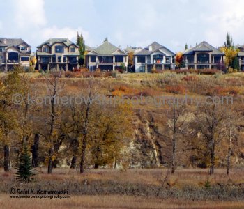 McKenzie from Bow River floodplain at Deer Run, Calgary, Alberta (13 October 2013)