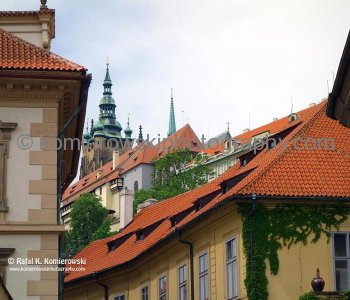 ...Walking is really the best way to explore Prague,   sightseeing highlights of this beautiful city...