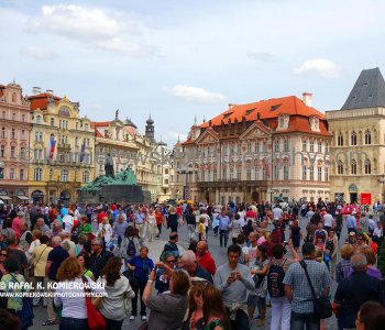 Old Town Square ...Walking is really the best way to explore Prague,   sightseeing highlights of this beautiful city...