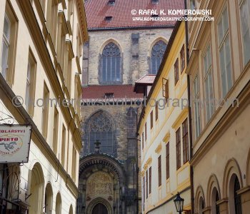 ...Walking is really the best way to explore Prague,   sightseeing highlights of this beautiful city...