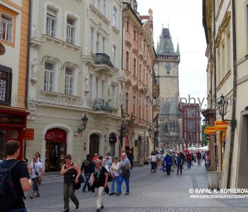 ...Walking is really the best way to explore Prague,   sightseeing highlights of this beautiful city...
