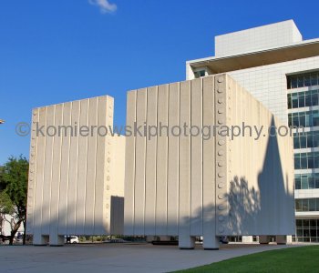 John F. Kennedy Memorial Plaza designed by Philip Johnson symbolizes the freedom of John F. Kennedy s spirit