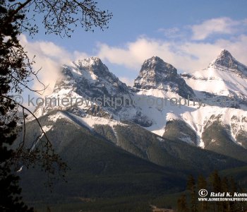 CANMORE-Three Sisters - 110 km westbound from CalgaryThis is just a small part of the Trans continental highway which cross Canada from the Atlantic to the Pacific Ocean.