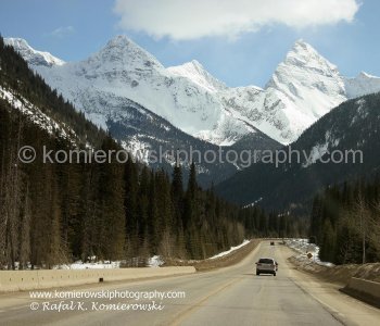 West of Rogers Pass-on the way to Revelstoke (view eastbound towards Rogers Pass). Weather-late March