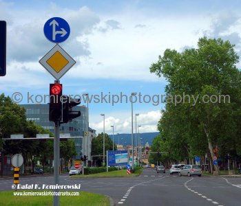 In Zagreb you may see and feel influences of neo-classical Stalinist architecture, tree-lined boulevards with brutal (concrete) architectures